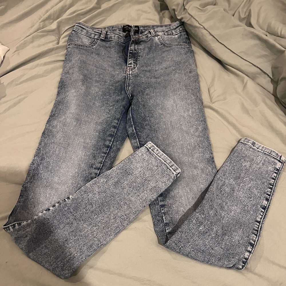 Light Blue Acid-Wash Skinny Jeans